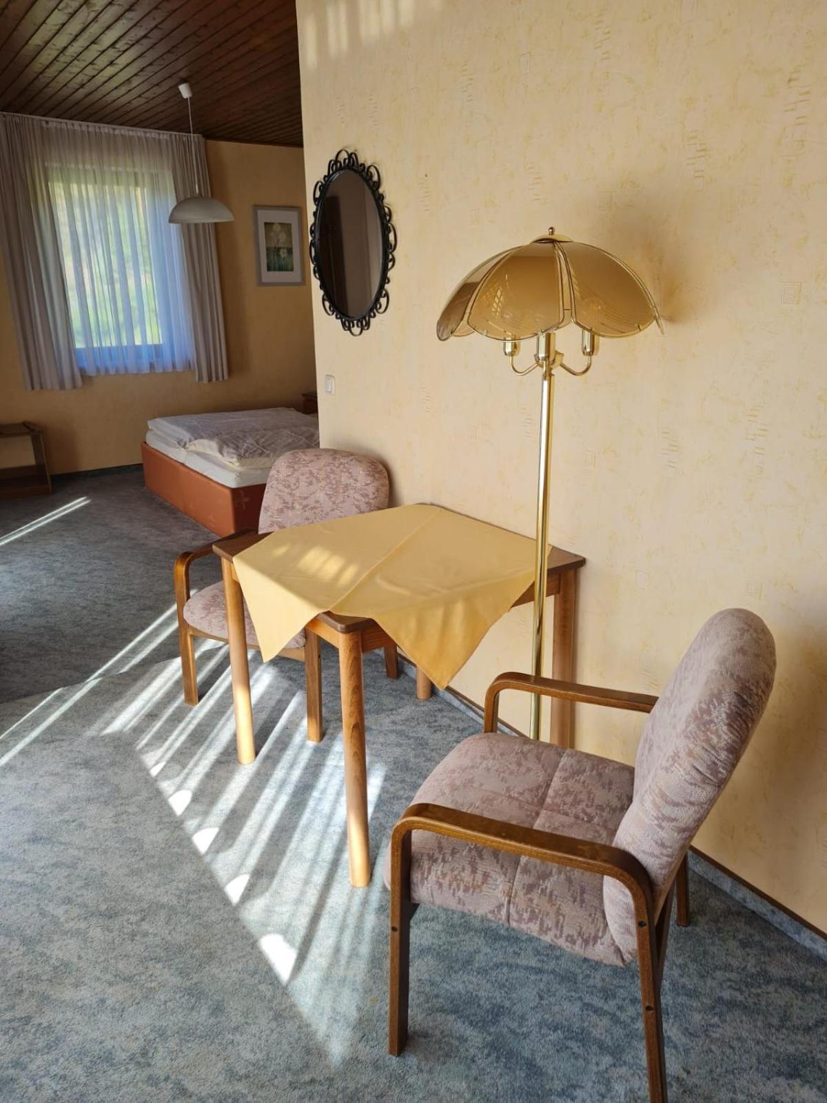 Waldpension Rabeneck 바이셴펠트 외부 사진